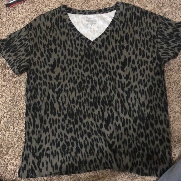 Westbound Cheetah Print T-shirt - Picture 1 of 1